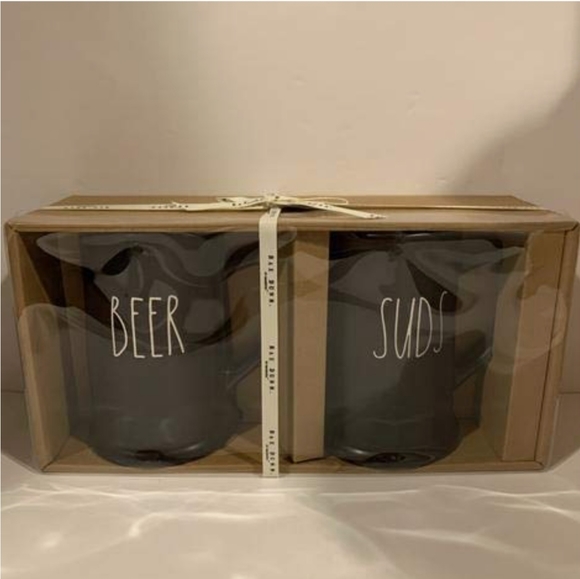 Rae Dunn Mug set - Picture 1 of 3